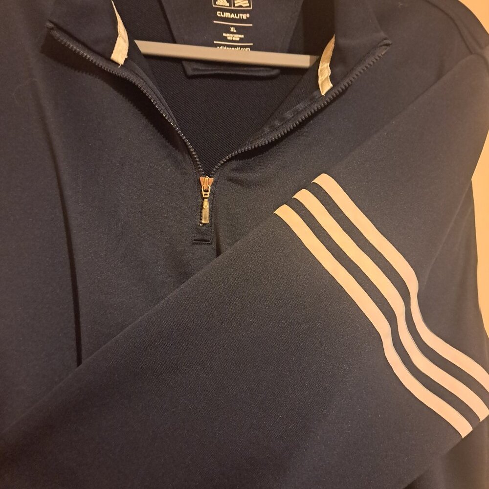 Xl Men's Adidas pull over